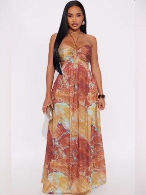 Fashion Nova Strapless Marble-Print Maxi Dress in Rust & Turquoise